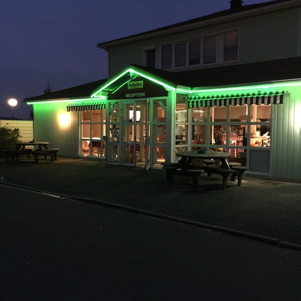Kyriad Direct Saintes Exterior foto